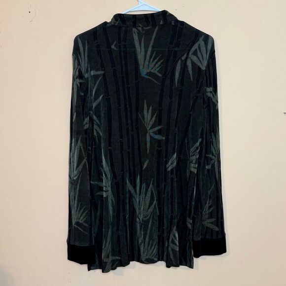 Chico’s Travelers Women’s Bamboo Print Button Front Cardigan 90’s Size 1 - Picture 4 of 4